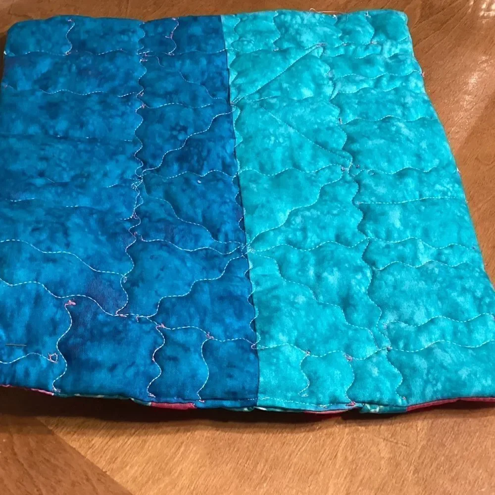 NWT Hand Crafted Reversable Doll Quilt with Pillow